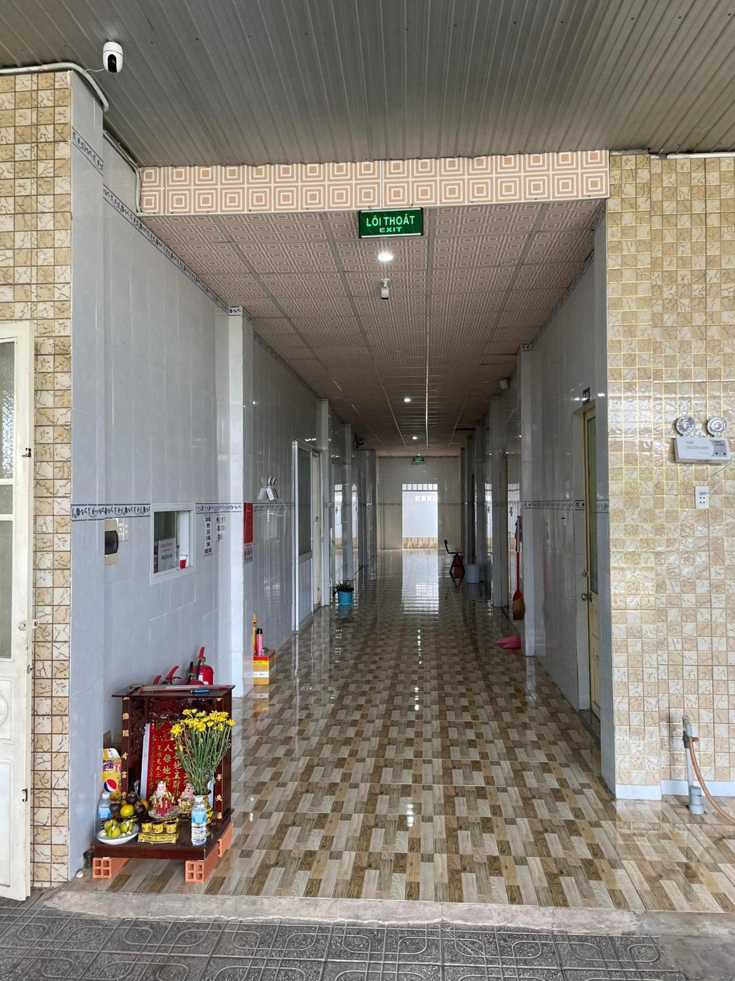 Ap Thanh Son Nhà Nghỉ TáN PháT酒店 外观 照片
